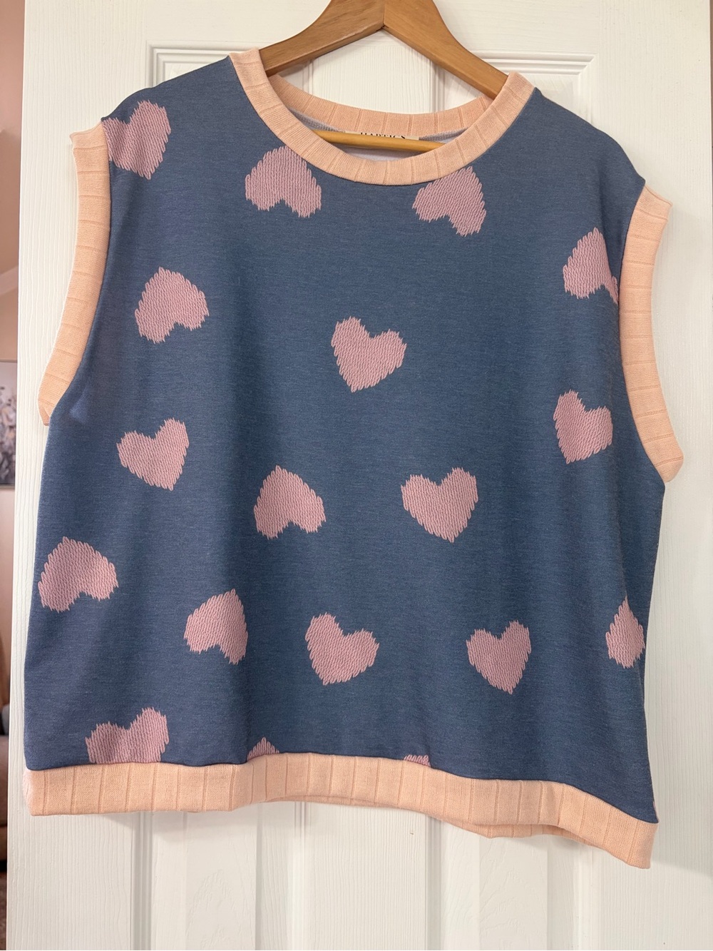 Haptics Sleeveless Heart Knit Top - Blue & Pink